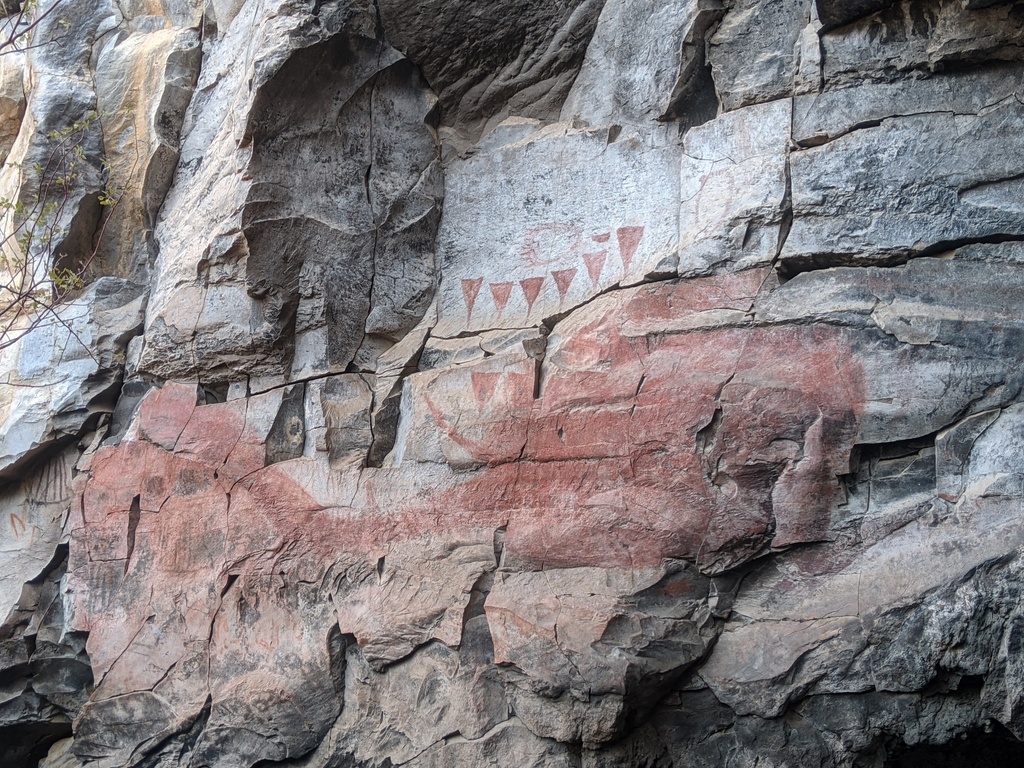 more rock paintings, near Rancho Santo Domingo